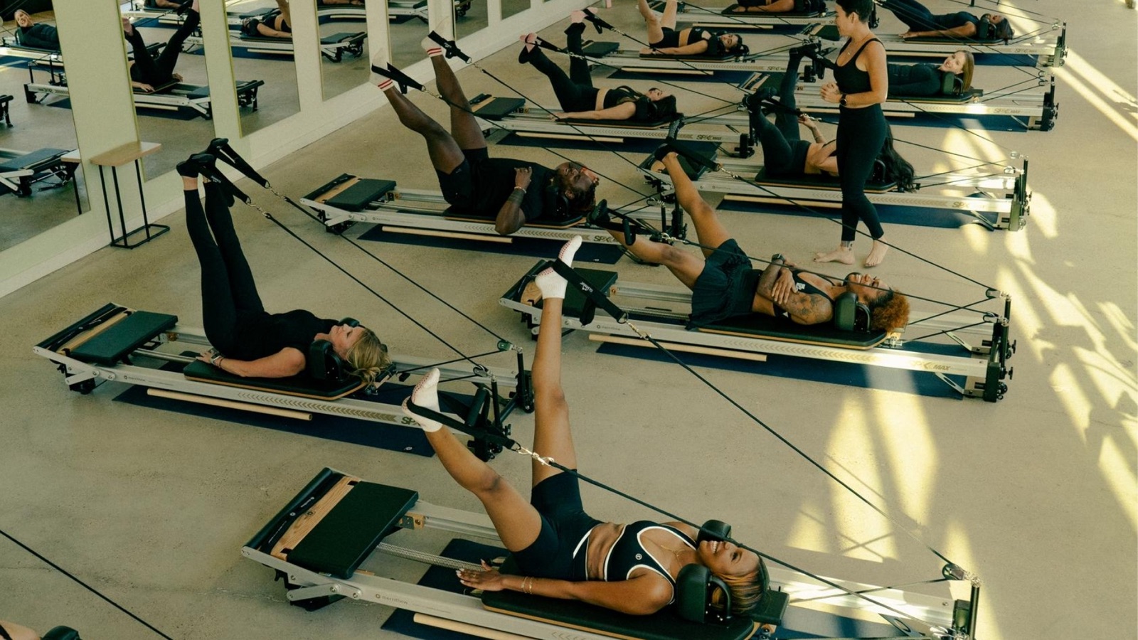 Reformer class at Oak Cliff Pilates Lower Greenville